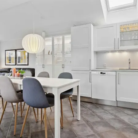 別荘 Lovely Near Hasmark