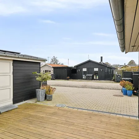 Lovely Near Hasmark Feriehus